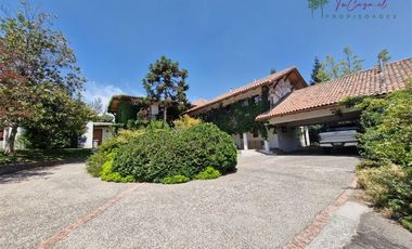 Casa en Venta en Camino Los Refugios- Los Quillayes- El Arrayán