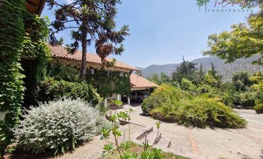 Casa en Venta en Camino Los Refugios- Los Quillayes- El Arrayán