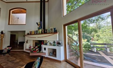 Casa en Venta en Camino Los Refugios- Los Quillayes- El Arrayán