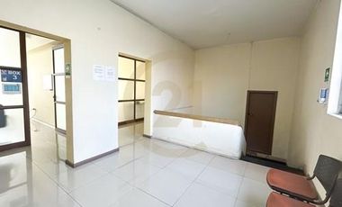 SE VENDE LOCAL/OFICINA PLENO CENTRO DE CONCEPCIÓN