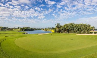 Terreno en venta Provincia Club de Golf. Yucatán