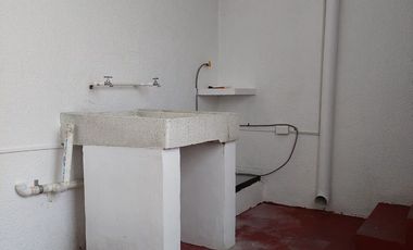 SE RENTA CASA EN RENTA, CÉNTRICA, EN CIUDAD DEL CARMEN, CAMPECHE