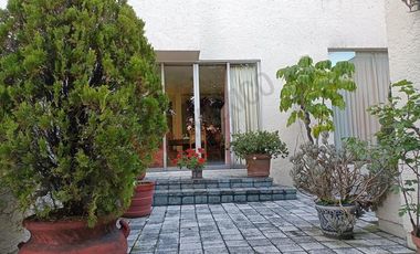 CASA EN BOSQUES DE LA HERRADURA CON JARDIN Y CUATRO RECAMARAS
