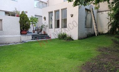 CASA EN BOSQUES DE LA HERRADURA CON JARDIN Y CUATRO RECAMARAS