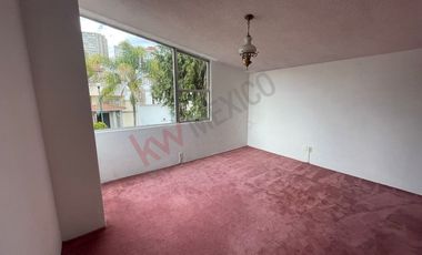 CASA EN BOSQUES DE LA HERRADURA CON JARDIN Y CUATRO RECAMARAS