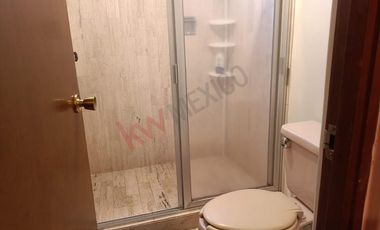 CASA EN BOSQUES DE LA HERRADURA CON JARDIN Y CUATRO RECAMARAS
