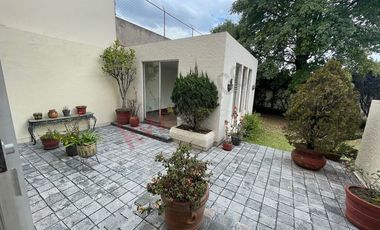 CASA EN BOSQUES DE LA HERRADURA CON JARDIN Y CUATRO RECAMARAS