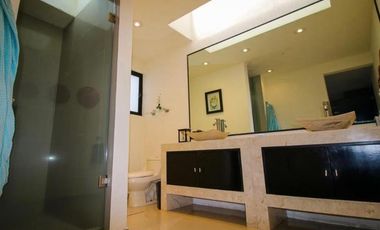 Casa moderna en venta
