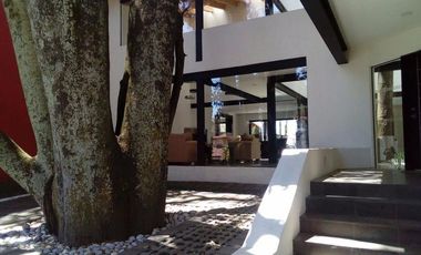 Casa moderna en venta