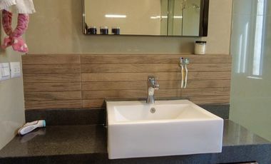 Hermosa casa de 3 niveles de oportunidad en venta Solares