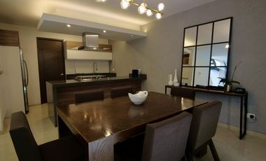 Hermosa casa de 3 niveles de oportunidad en venta Solares