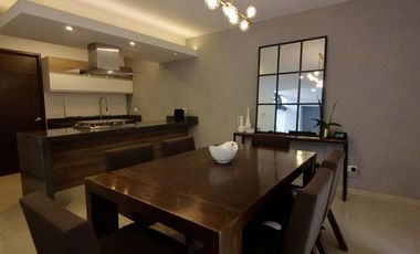 Hermosa casa de 3 niveles de oportunidad en venta Solares