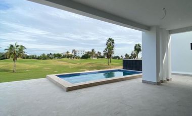 Casa en  venta en Marina Campo de Golf