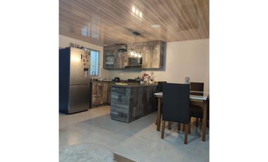 VENDO CASA DUPLEX SECTOR LA PRADERA DOSQUEBRADAS