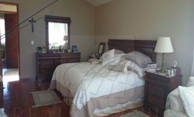 Casas en Venta en La Concepción Coatipac (La Conchita)
