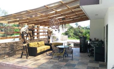 EXCEPCIONAL CASA  CON ALBERCA Y PANELES SOLARES EN RENTA O VENTA EN COL. JARDINES
