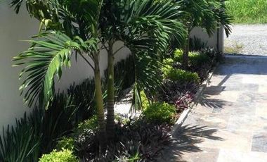 EXCEPCIONAL CASA  CON ALBERCA Y PANELES SOLARES EN RENTA O VENTA EN COL. JARDINES