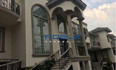 Casa Venta en Condominio Bosques de Las Lomas