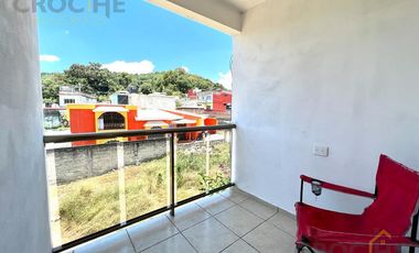 Casa en venta en el centro de Banderilla