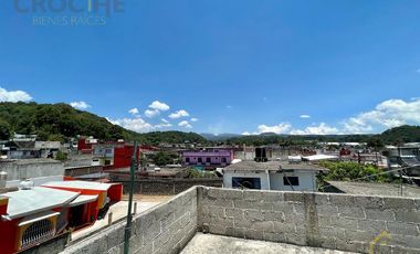 Casa en venta en el centro de Banderilla