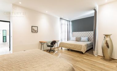 Venta hermosa casa 4 recamaras en Aldea Zama Premium Tulum P4005