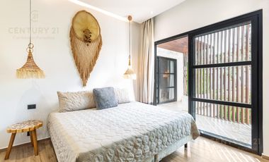 Venta hermosa casa 4 recamaras en Aldea Zama Premium Tulum P4005