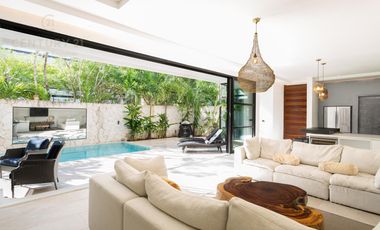 Venta hermosa casa 4 recamaras en Aldea Zama Premium Tulum P4005