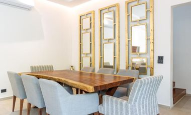 Venta hermosa casa 4 recamaras en Aldea Zama Premium Tulum P4005