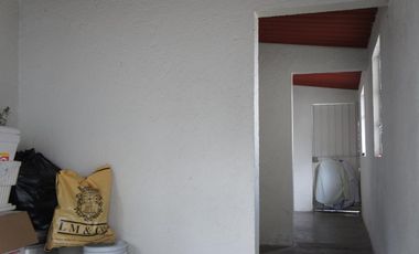 Nave Industrial con casa habitación - Santa Cruz Chignahuapan Lerma