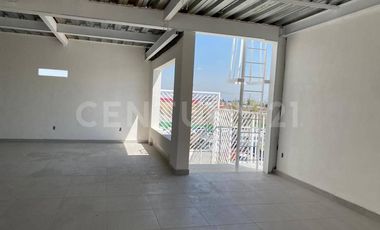 Edificio Comercial - Metepec