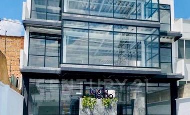 Edificio Comercial - Metepec