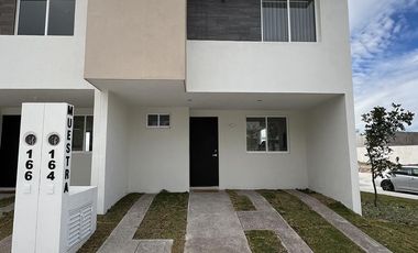 Casa en Rancho Santa Mónica