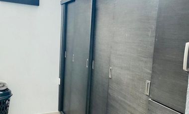Casa en Venta en Valle con Alberca, cancha de Basquet, Fut y Tennis