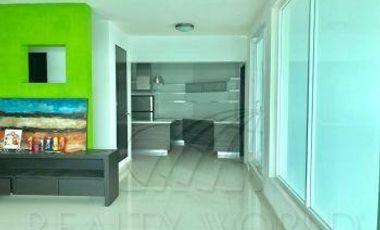 Casa en Venta en Valle con Alberca, cancha de Basquet, Fut y Tennis