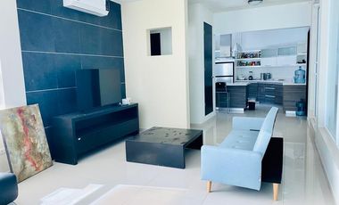 Casa en Venta en Valle con Alberca, cancha de Basquet, Fut y Tennis