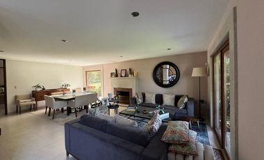 Casa en venta en Club de Golf los Encinos