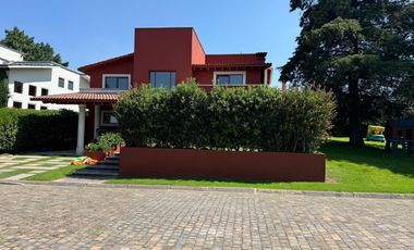 Casa en venta en Club de Golf los Encinos