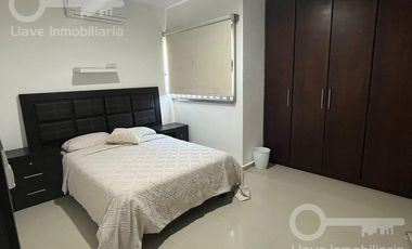 Renta de Casa Amueblada en Av. Carlos Talavera, Col. Santa Rosa, Coatzacoalcos, Ver.