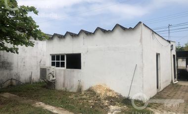Oficina con terreno, Col. Rafael Hernandez Ochoa, Coatzacoalcos, Ver.