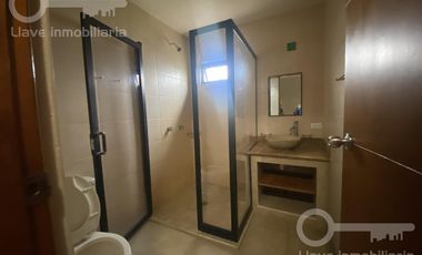 Renta de Casa Amueblada con 3 habitaciones en calle Sonora, Col. Petrolera, Coatzacoalcos, Ver.
