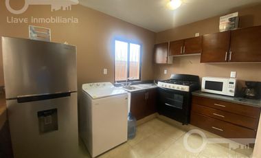Renta de Casa Amueblada con 3 habitaciones en calle Sonora, Col. Petrolera, Coatzacoalcos, Ver.