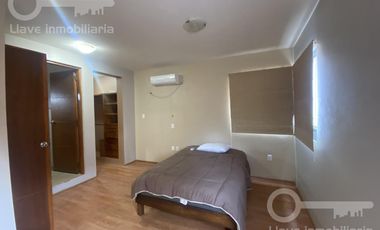 Renta de Casa Amueblada con 3 habitaciones en calle Sonora, Col. Petrolera, Coatzacoalcos, Ver.