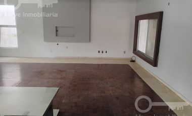 Casa en Venta y Renta, Revolución Col. Centro.