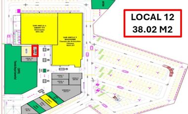 Local en renta ubicado en plaza,  en Av. Manuel Ávila Camacho, Col. Cuauhtémoc en Minatitlán, Veracruz.