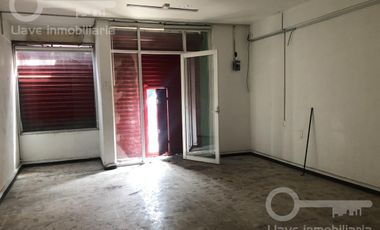 Local Comercial en Renta en esquina de Nicolás Bravo, Col. Centro, Coatzacoalcos, Ver.