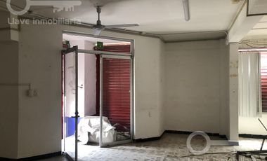 Local Comercial en Renta en esquina de Nicolás Bravo, Col. Centro, Coatzacoalcos, Ver.