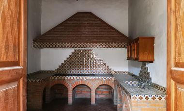 Casa comercial en zona peatonal, Yuriria, Gto.