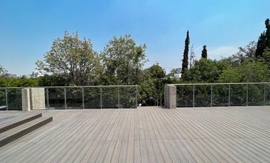 CASA EN RENTA CON USO DE SUELO OFICINAS  O HABITACIONAL EN LOMAS DE VIRREYES 1440 m2