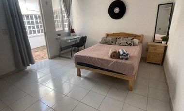 RENTA RECAMARA PLAYA DEL CARMEN CENTRO ESTUDIO CASA ROOMIES