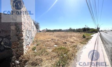 OPORTUNIDAD! Terreno en RENTA- CARR. QUERETARO TEQUISQUIAPAN (MT)
